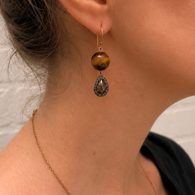 De Vera Dia Earrings