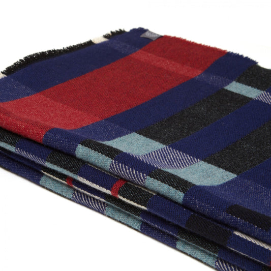 Prellerhaus Throw
