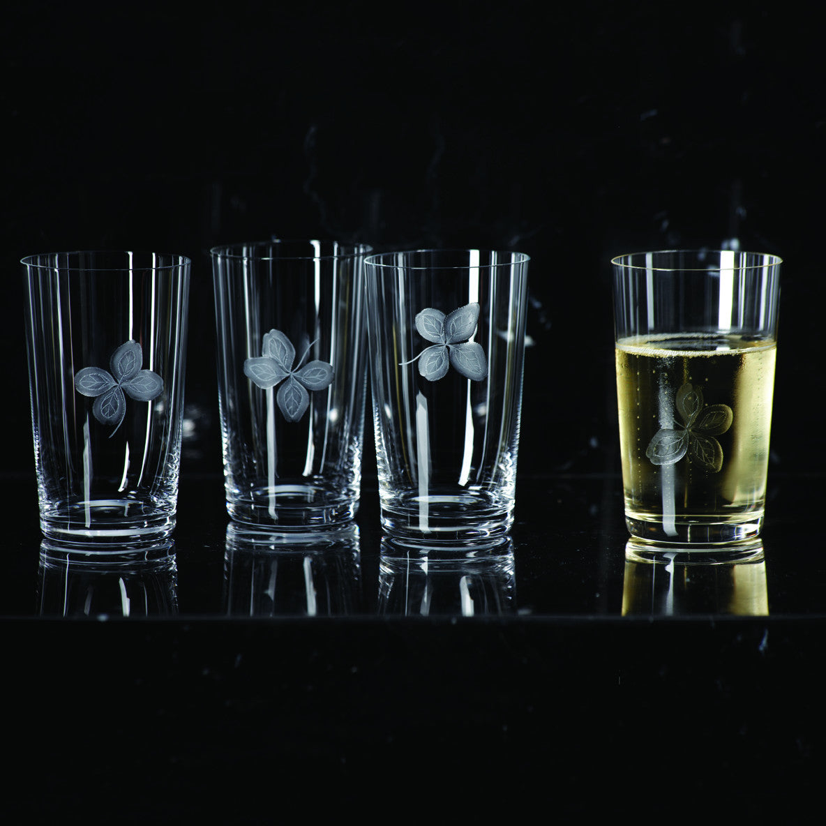 Biedermeier Clover Engraved Tumbler