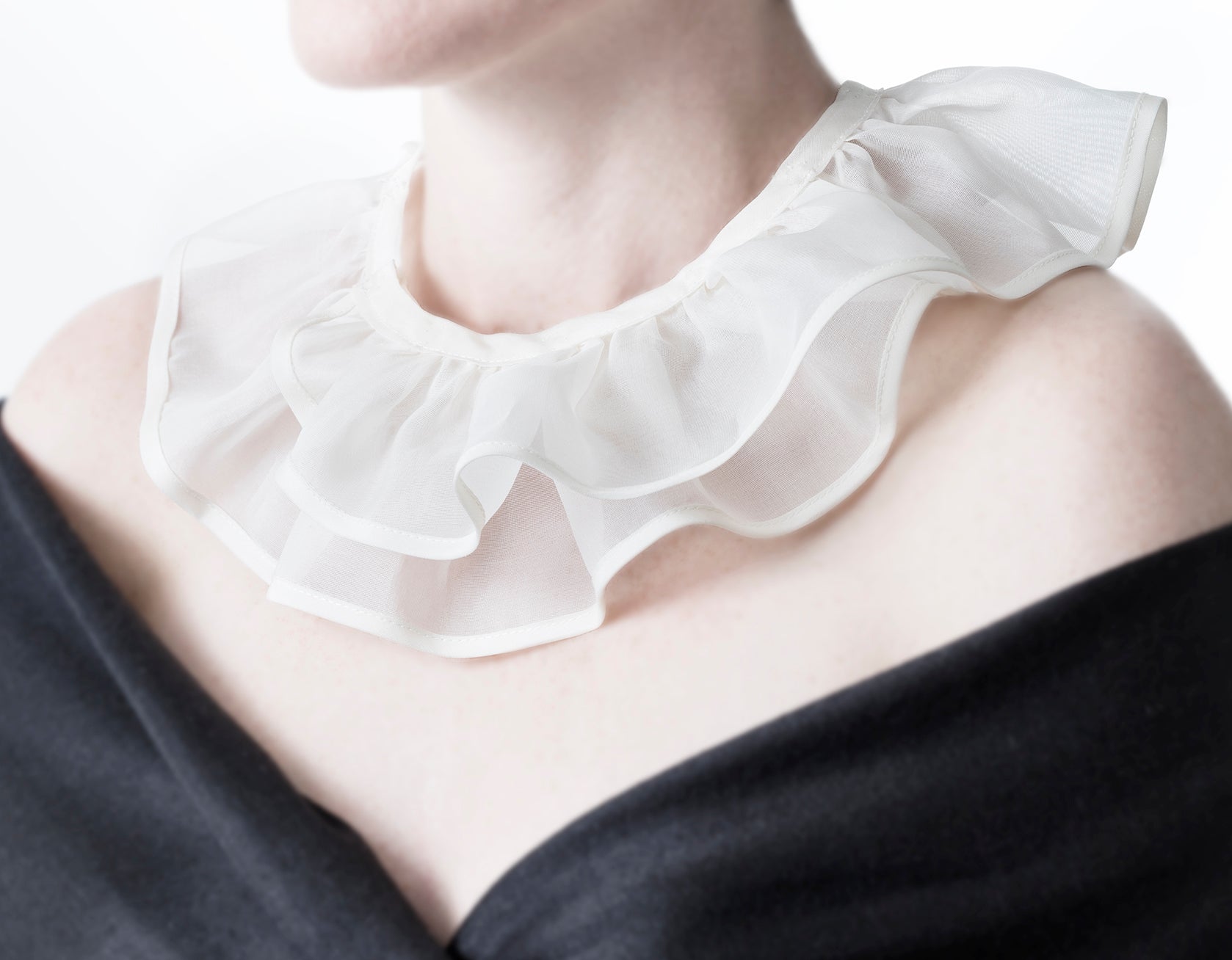 Ruffle Fantasy, Ivory